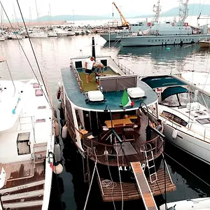 Panzió Boat & Breakfast Alicudi 